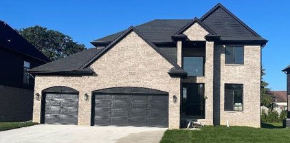 37507 Josephine, Sterling Heights