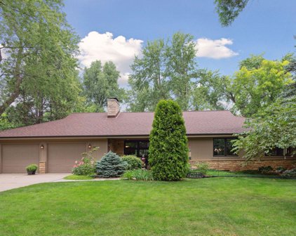 601 Drillane Road, Hopkins