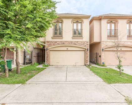 5535 Kiam Street, Houston