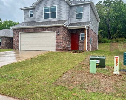 3310 Red Tail  Way, Farmington