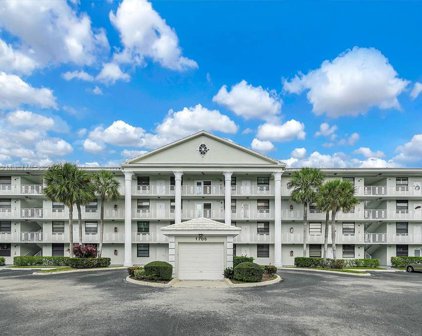 1705 Whitehall Dr Unit #403, Davie