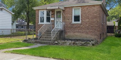 4122 Madison Avenue, Brookfield