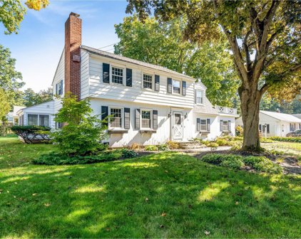32 Fairmount Street, Burlington