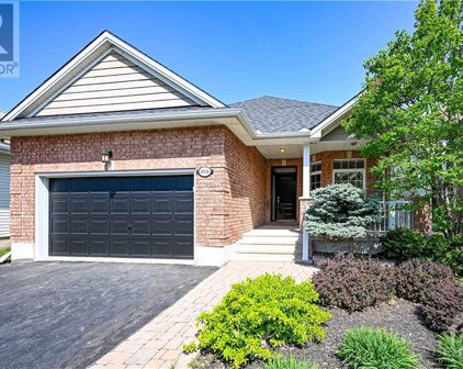 1111 CHAREST WAY, Orleans