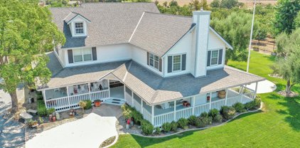 815 Hoffman Lane, Brentwood