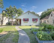 2042 W Magnolia Ave, San Antonio image
