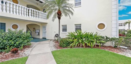 13520 Stratford Place CIR Unit 101, Fort Myers