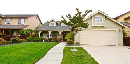 1035 Newington Street, Salinas