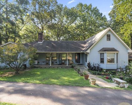 2371 Leguin Mill Road, Locust Grove