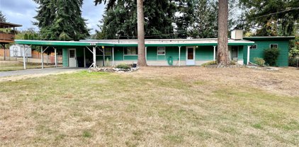 922 213th Place SW, Lynnwood