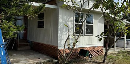 8325 Penny, Fort Myers