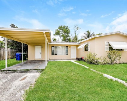 2410 Nw 28th Ter, Fort Lauderdale