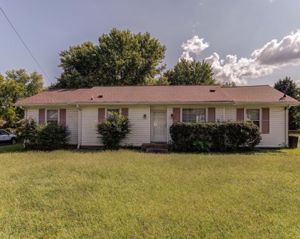105 Orchard Valley Cir, Hendersonville