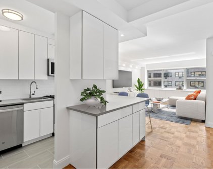 333 E 46th  Street Unit 11F, New York