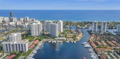 3640 Yacht Club Dr Unit #607, Aventura