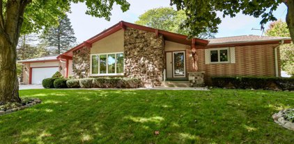 2195 Brittany Court, Brookfield
