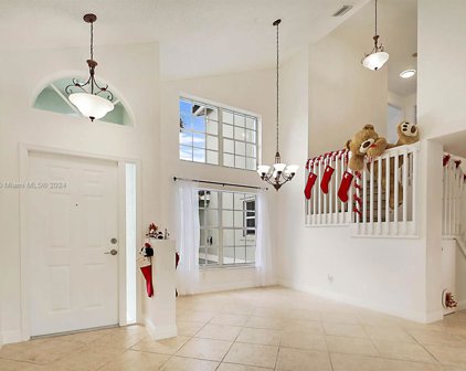 8236 White Rock Cir, Boynton Beach