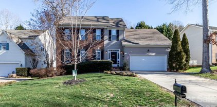 8922 Pristine  Court, Huntersville