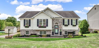 211 Ali Dr, Unity  Twp