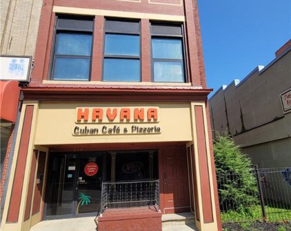212 N Main  Street, Jamestown-City-060800