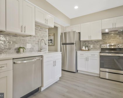 2361 Emerald Heights Ct, Reston