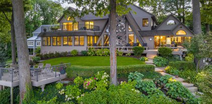 16153 Dawnview Drive, Spring Lake