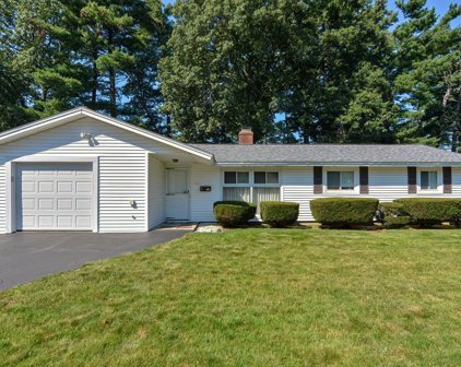 17 Campello Rd, Framingham
