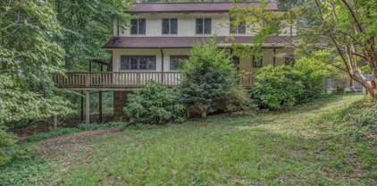 600 R L Stowe  Road, Belmont