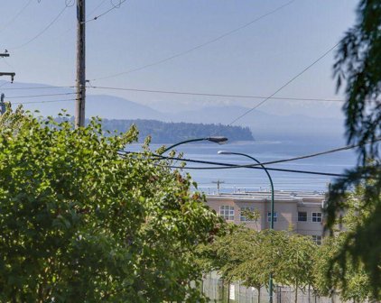 1320 Fir Street Unit 206, White Rock