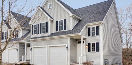 10 Country Candle Ln Unit 10, Northborough