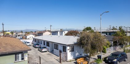 927 W Gage Ave, Los Angeles