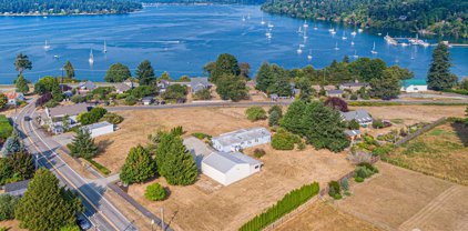 25922 99th Avenue SW, Vashon