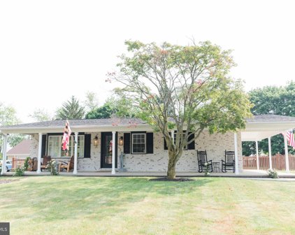 4705 Warner Dr, Manchester