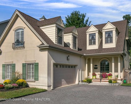 166 E River Road, Rumson