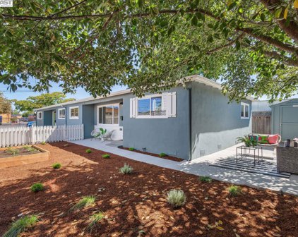 318 Brush Street, Alameda