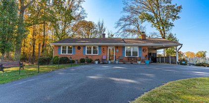 2321 Cherry Hill Rd, Dumfries