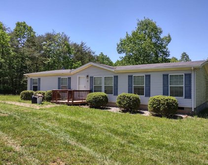 325 Round Mountain Loop, Madison Heights
