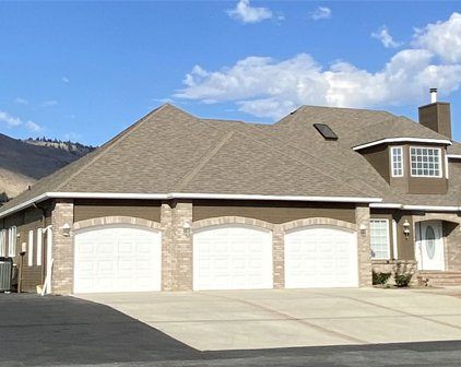 906 Poplar Avenue, Wenatchee