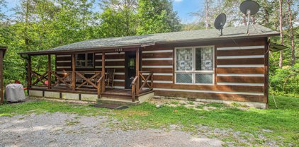 3789 Henry Town Road, Sevierville