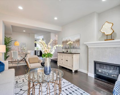 3927 Fossano CMN, Fremont