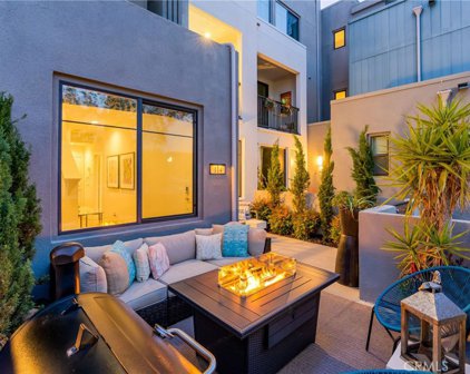 114 Epic, Irvine