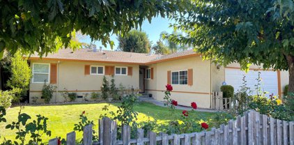 1370 Santa Rita Rd, Pleasanton