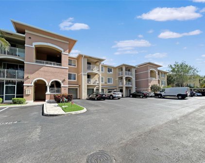 6458 Emerald Dunes Dr Unit #303, West Palm Beach