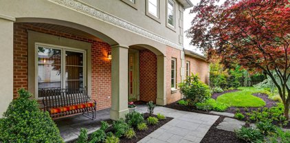 5 Clifton Ct, Pikesville