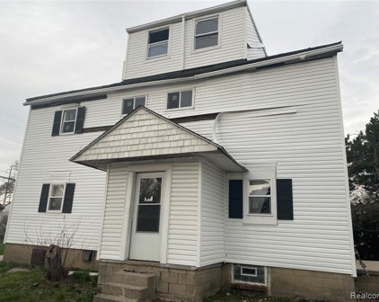 6816 JACKSON, Warren
