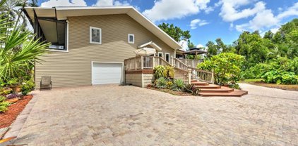 15701 Country Court, Fort Myers