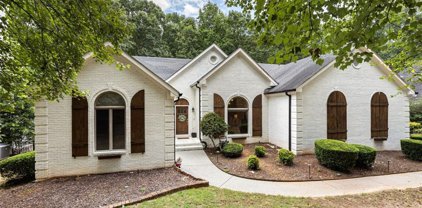 5275 Overbend Trail, Suwanee