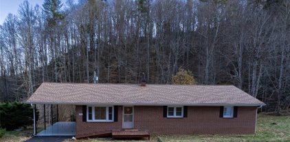 2851 Little Creek  Road, Burnsville