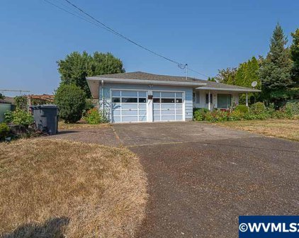 3439 2nd Av, Keizer