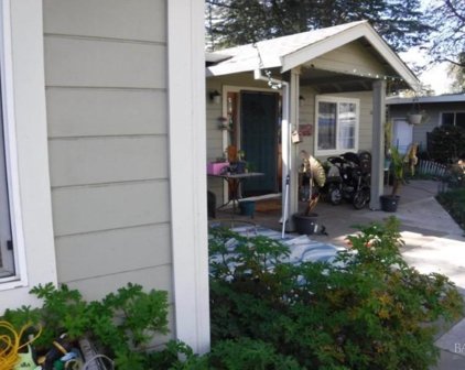 2158 W Pueblo Avenue Unit A & B, Napa